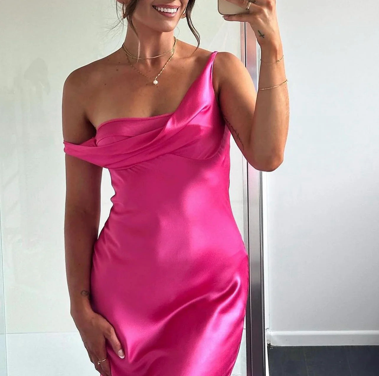 Natalie Rolt Monika Gown - Neon Pink (Size 0 & 1)